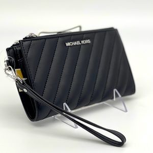 NWT-Michael Kors Black Double Zip Wallet Wris…